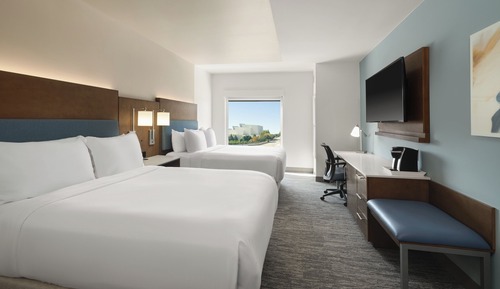 Room, 2 Queen Beds (Skyline View)