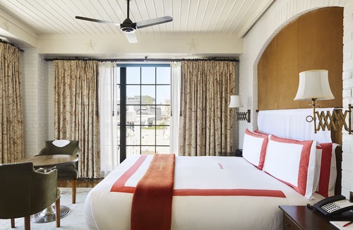 Ukrainian Village Hotel | The Bowery Hotel