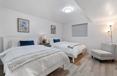 Olympus Cove House | Millcreek Villa: Scenic Fun & Games Getaway! 5 Bedroom Home by RedAwning