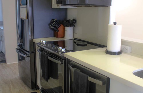 Manoa Condo | Modern + Futuristic 2 Bed|2 Bath|2 Parking Hawaii Fortress with Massive Lanai