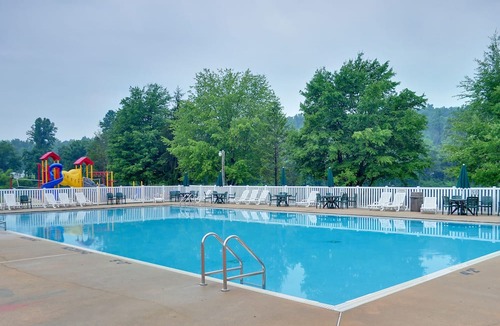 Lebanon - Pine Grove RV Rental | Hershey RV & Camping Resort