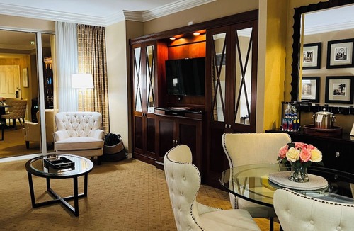Las Vegas Condo | AMAZING! STRIP View-Balcony Signature MGM 1Bdrm 2Bath FREE VALET! NO RESORT FEES
