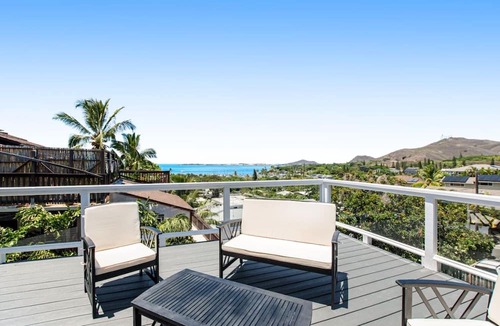 Kaneohe House | Large Executive Home With Stunning Views
