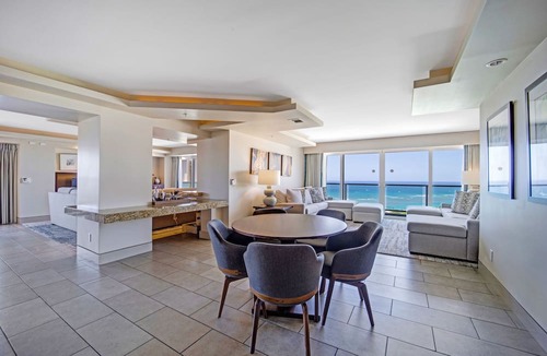 Ala Moana Condo | 4br/4.5ba Presidential Suite Ala Moana3307,Spectacular Ocean Views! Book Now!