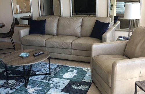 Makaha Condo | Beautiful Condo located at Makaha Valley Towers