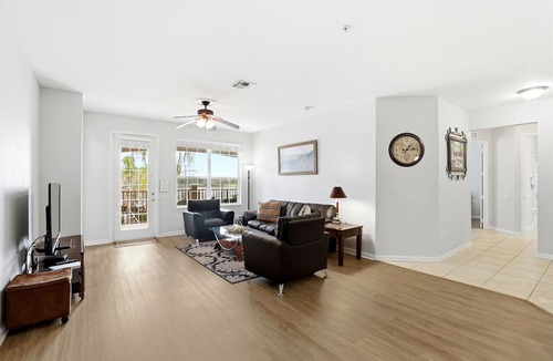 Florida Central Atlantic Coast Condo | Vista Cay Huge Lakefront Next to Clubhouse