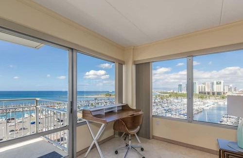 Waikiki Condo | Ilikai 1243 Best Views 2 Bed Room Best Ocean/Lagoon Views