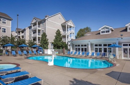 Pennington Bend Condo | Nashville | Music City Stay | Pool & Downtown Access
