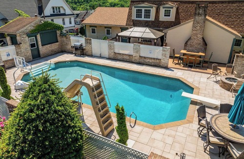 Edgewood House | Upscale Home with Heated Inground Pool 15 mins to Knoebels; 5 Min to AOAA