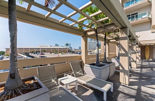 Ala Moana Apartment | 15th floor studio with 2 full size bed at Ala Moana Hotel