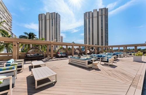 Ala Moana Apartment | 15th floor studio with 2 full size bed at Ala Moana Hotel