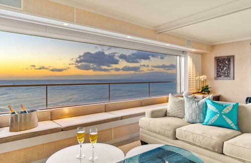 Diamond Head - Kapahulu - St. Louis Condo | Hale Kaimana by Gather: Lux Gold Coast Condo w/Ocean Views & Beach Access