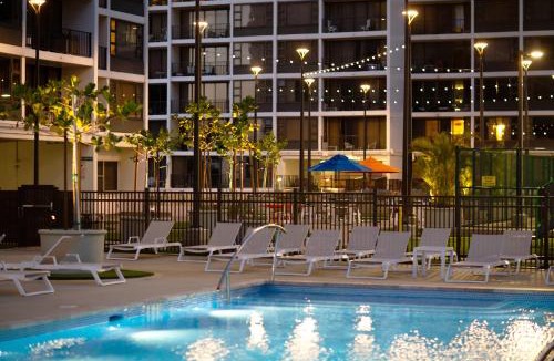 Waikiki Apartment | Gorgeous Diamond Head Views from 34FL with Free Parking