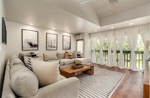 Kahuku Apartment | The Drifter - North Shore Loft - Relaxed Luxury
