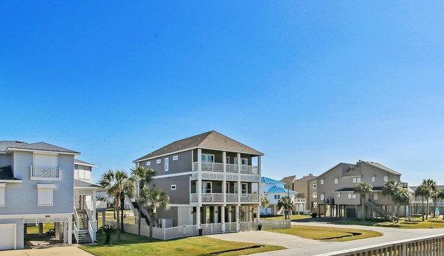 ShangriLaLa by Ryson Vacation Rentals