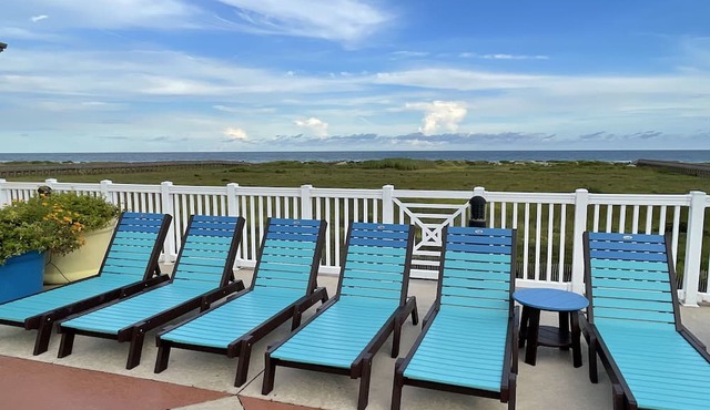 Beach Front and steps away from Pointe West Community amenities!