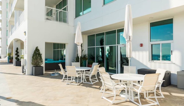 Elegant gulf escape with heated pool, hot tub, beach access, & water views