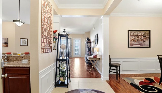 This is an ideal home for families and convention travelers visiting Orlando