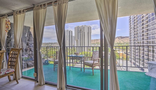 Waikiki 2 bd - 2 blocks from the beach