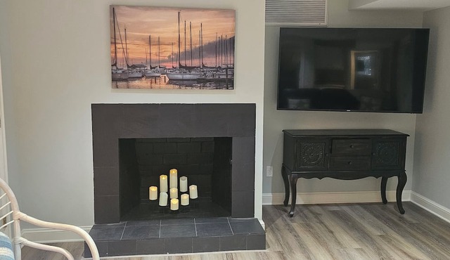 NEW! 1 BD Apt~Beach Access~Clean~Great Location~Quiet & NICE! Great for Couples!