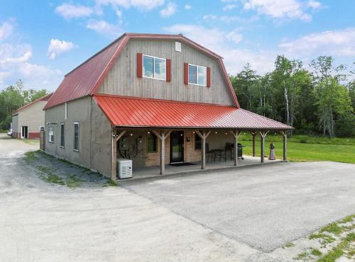 Country Style Home 4br 2bth