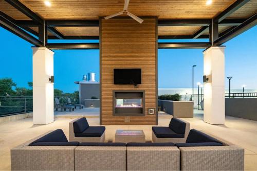 Landing Incredible 2BD Courtyard Gym