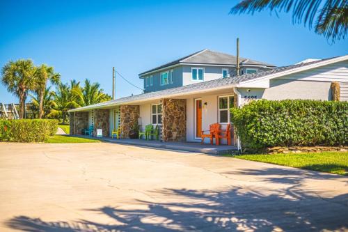 Tranquility Pelican Suite - Oceanfront Paradise!