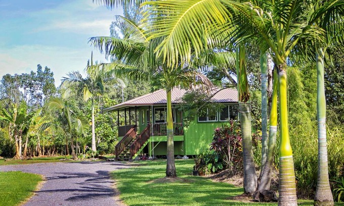 Keaau House | Secluded garden bungalow in the jungle